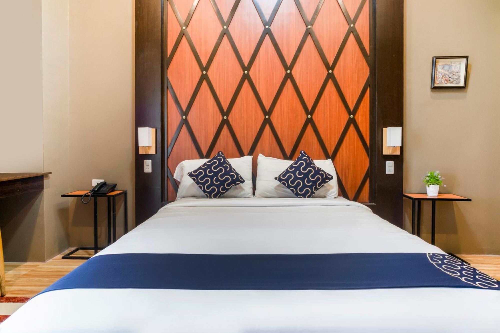 Capital O 460 World Palace Hotel Davao Luaran gambar